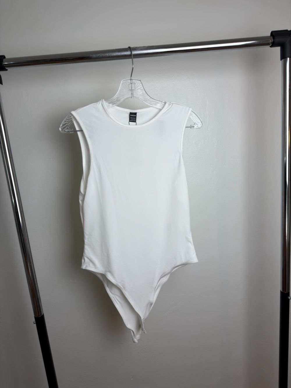 SHEIN White Sleeveless Bodysuit Crew Neck Basic Fitted Top Size Large